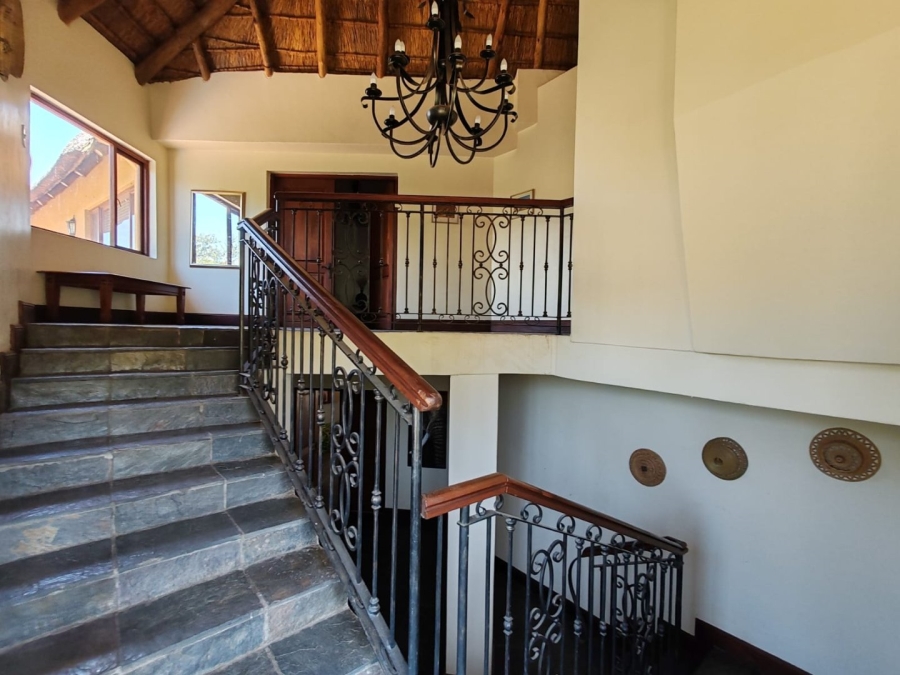 5 Bedroom Property for Sale in Boschenvaal River Front Lodges Free State